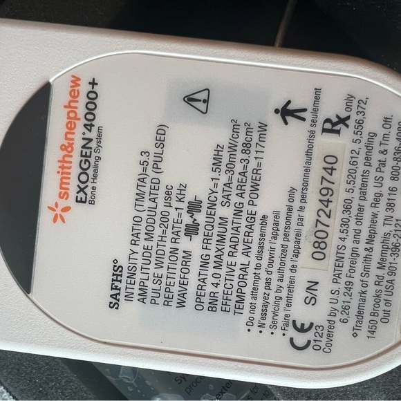 EXOGEN Bone Healing System 4000+ Includes Case, Device, Gel Excellent Condition - Picture 11 of 16